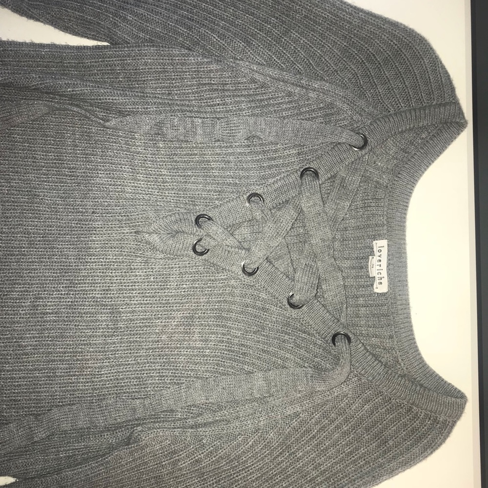 Long grey sweater